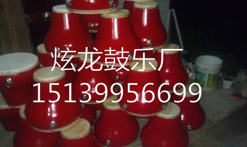 大红色小花盆鼓